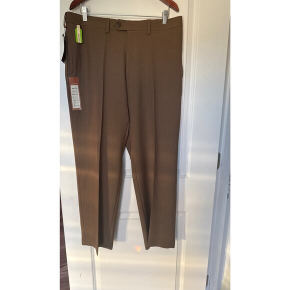Haggar Men’s Short Dress Pants 36x29 Mocha Classic Fit Repreve NWT - Picture 5 of 10